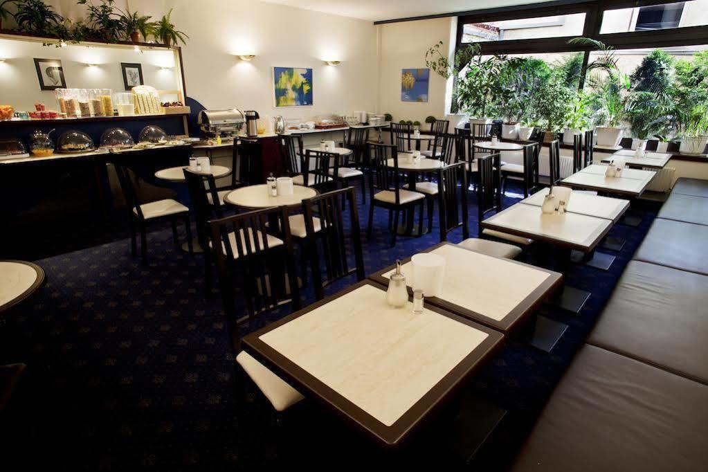 Pension Pharmador Vienne Extérieur photo